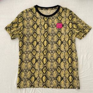 Nike Women's AOP Boyfriend Short Sleeve T-Shirt